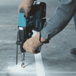 DHR243RTJ_tassellatore-sds-plus-makita